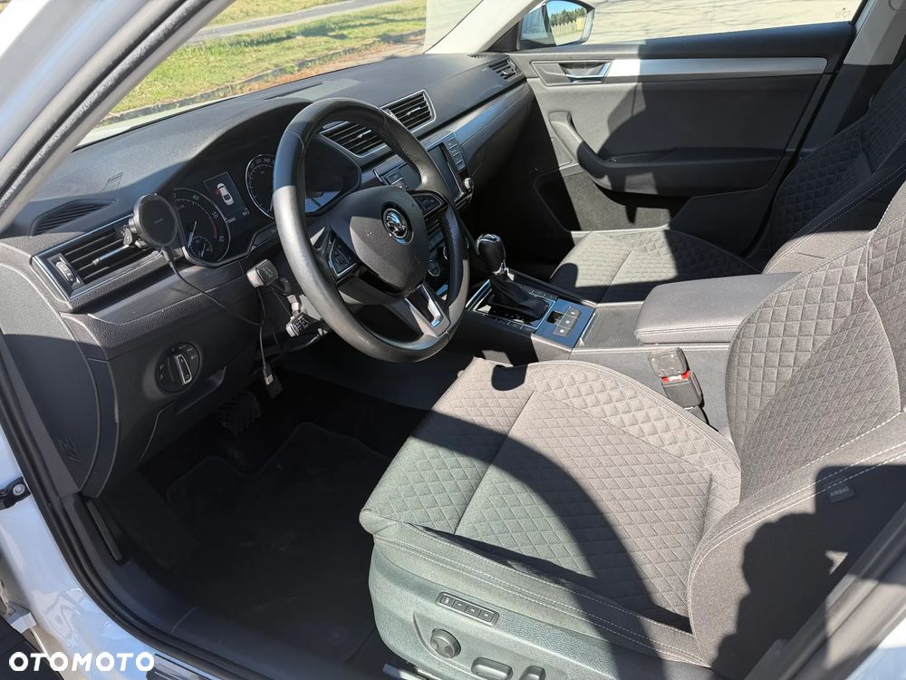 Skoda Superb 2.0 TDI 4x4 Ambition DSG - 10