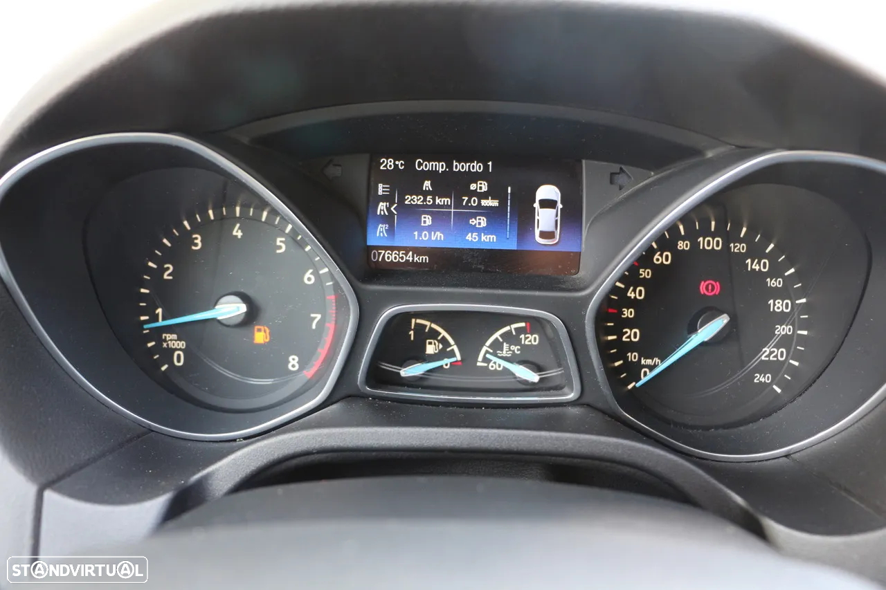 Ford Focus 1.0 SCTi Titanium - 21