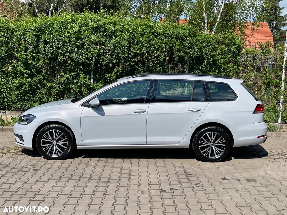 Volkswagen Golf 1.6 TDI (BlueMotion Technology) Comfortline - 26