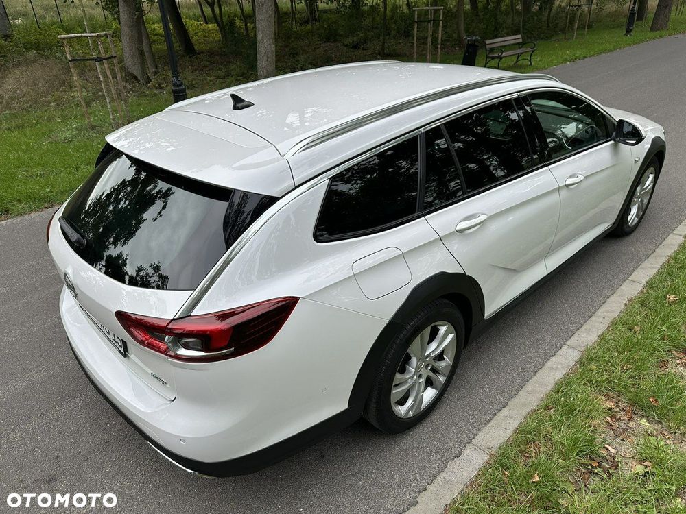 Opel Insignia - 10