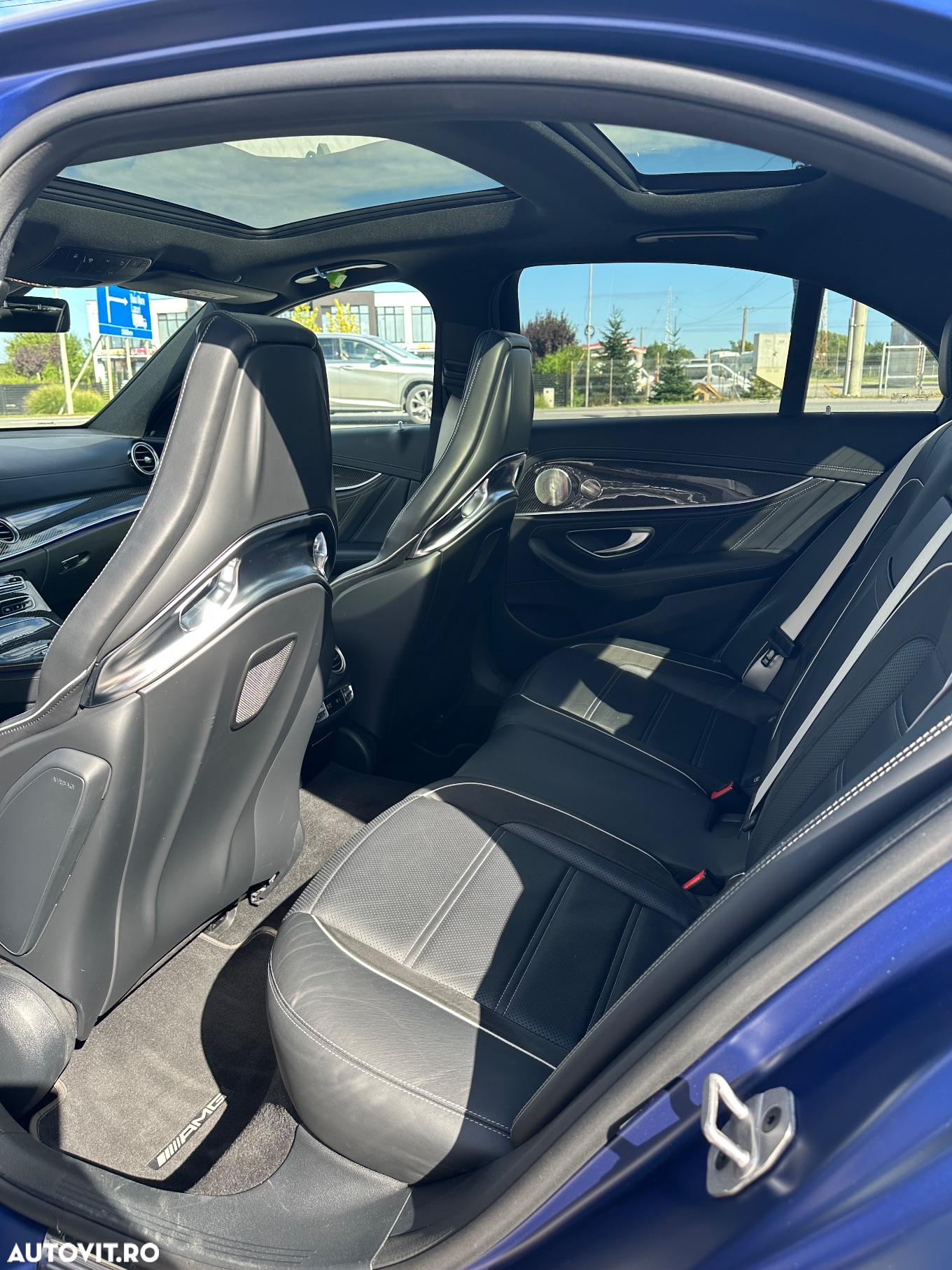 Mercedes-Benz E AMG 63 S 4MATIC - 7