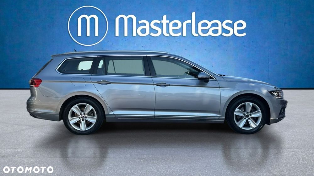 Volkswagen Passat 2023