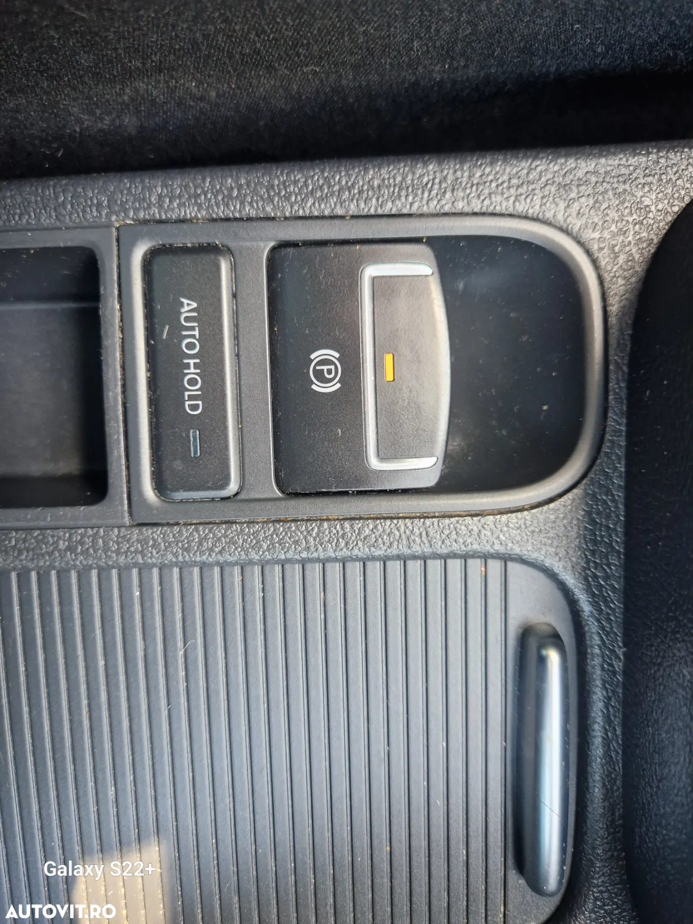Volkswagen Tiguan 2.0 TDI DPF BlueMotion Technology Lounge Sport & Style - 16