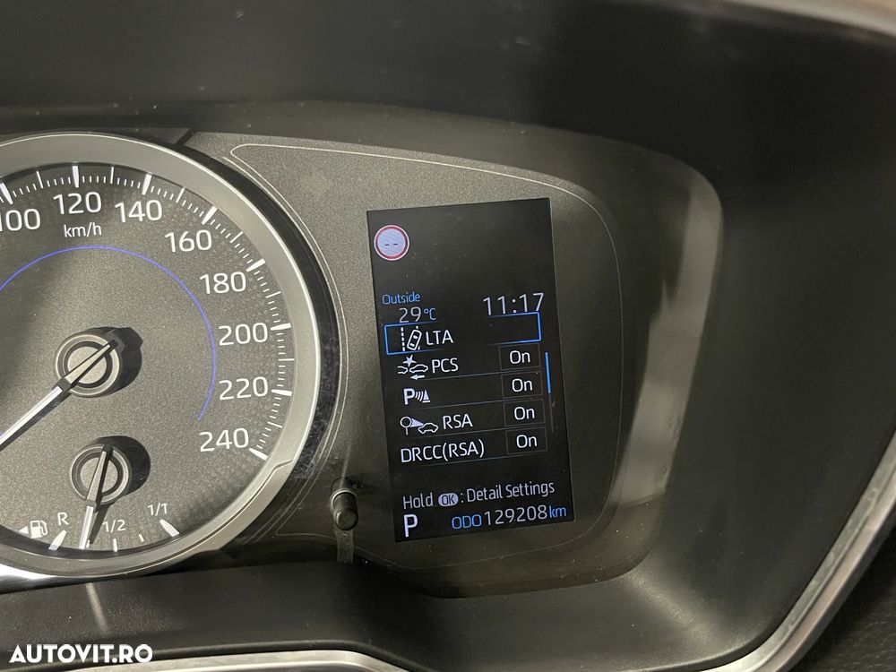 Toyota Corolla Sedan 1.8 HSD Business - 23