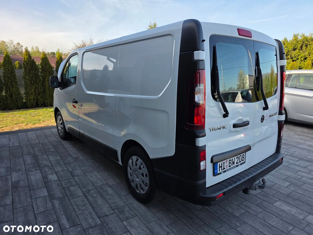 Renault TRAFIC - 9