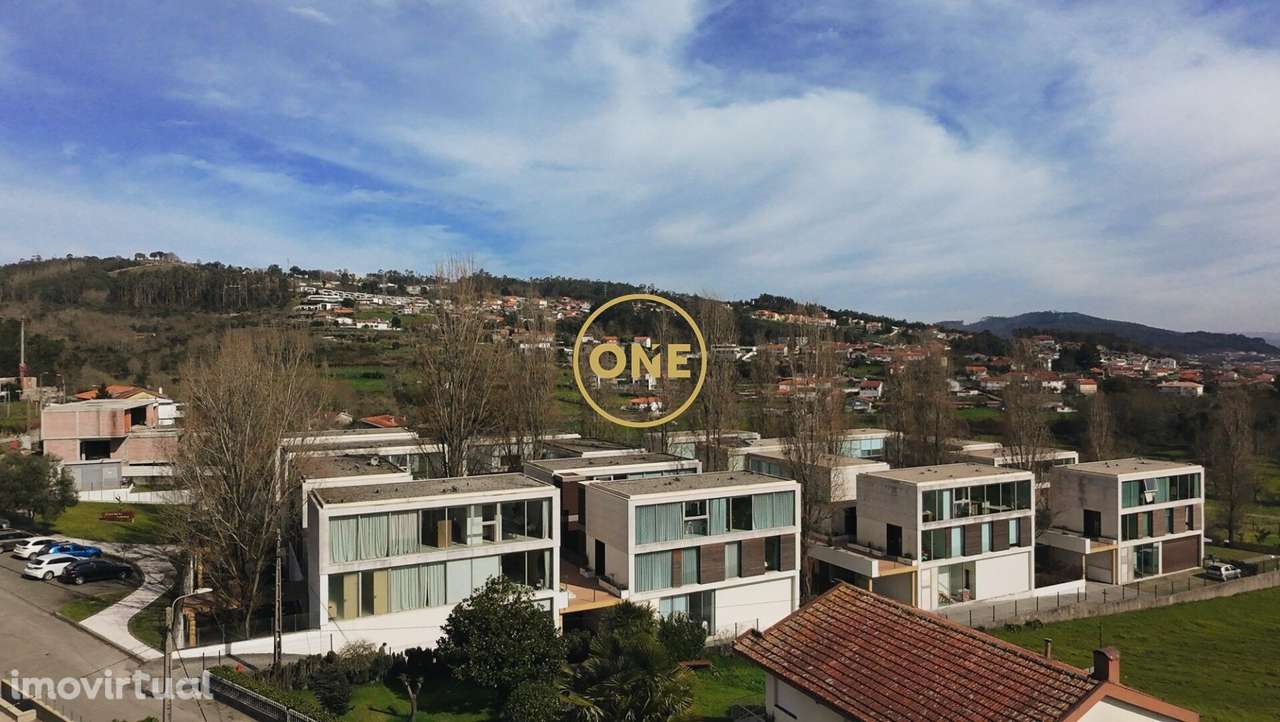 Moradia T3 Condomínio Fechado - Grande imagem: 2/60