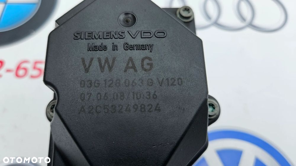 VW Golf V VW Touran I VW Caddy 2K 1.9 TDI BXJ przepustnica 03G128063G - 2