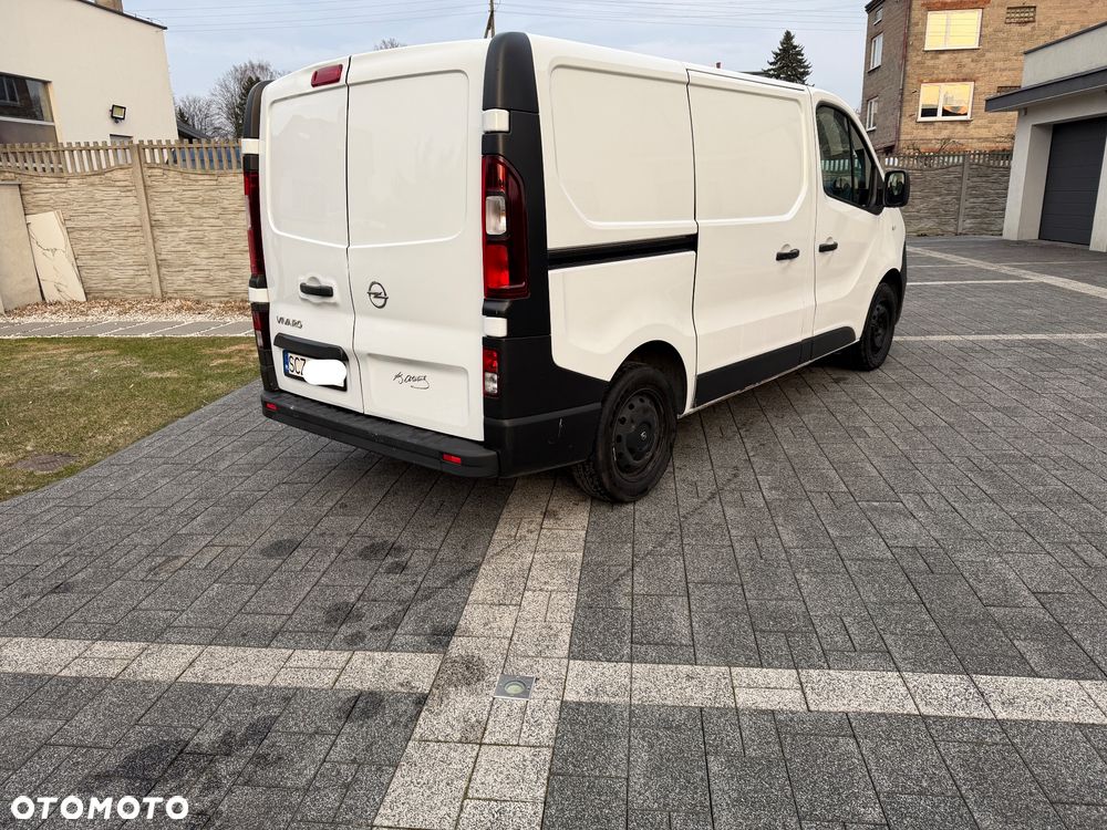 Opel vivaro - 5