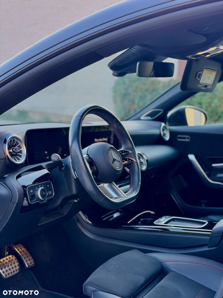 Mercedes-Benz CLA 200 mHEV AMG Line 7G-DCT - 9