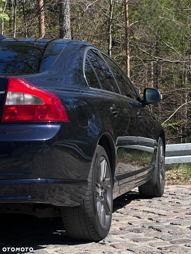 Volvo S80 2.4D5 Executive - 8