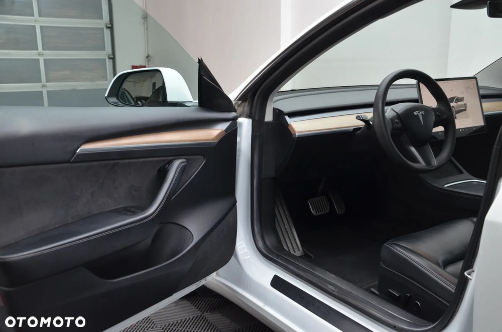 Tesla Model 3 RWD Hinterradantrieb - 9