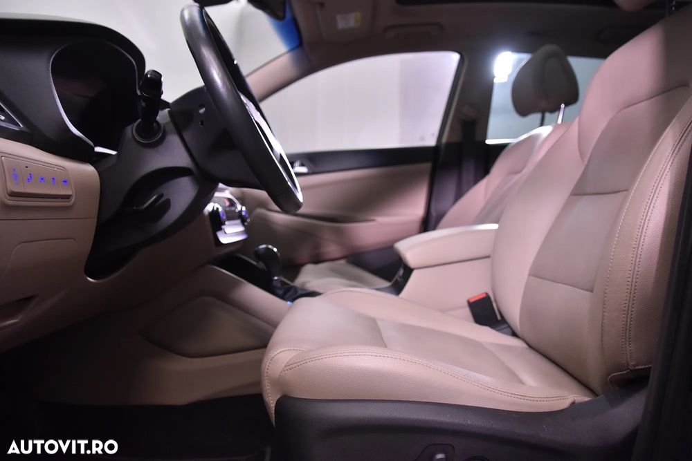 Hyundai Tucson - 24