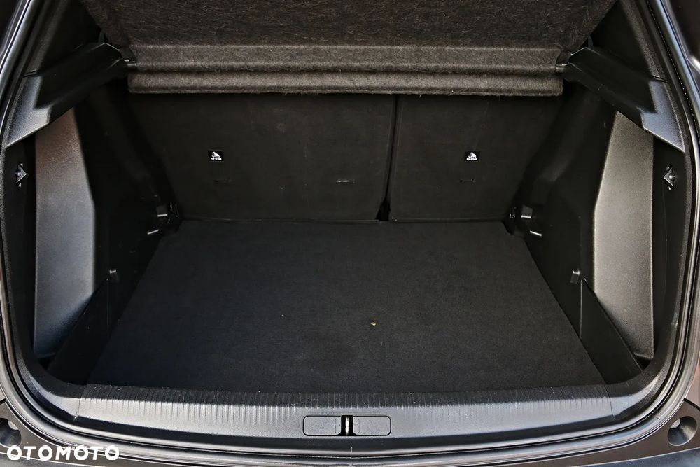 Peugeot 2008 - 36