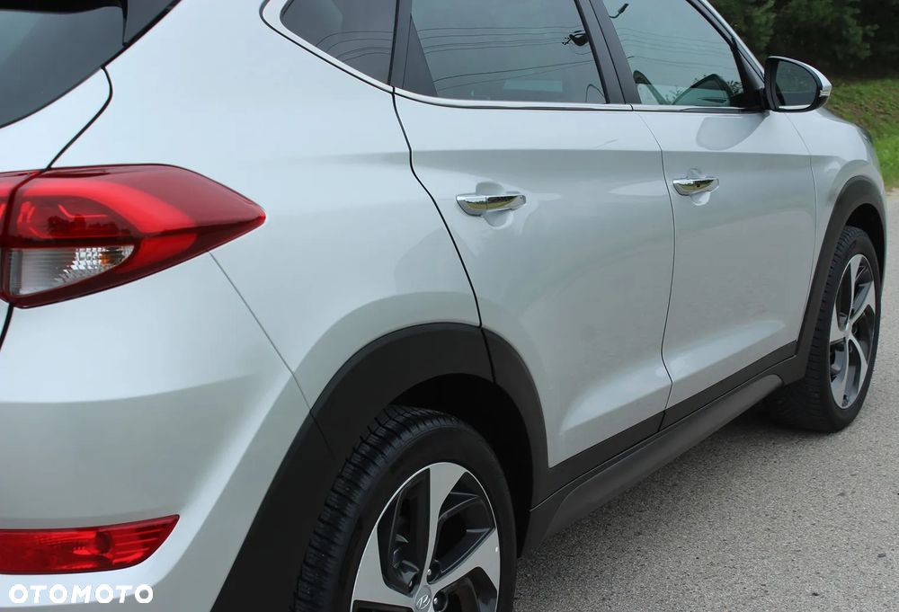 Hyundai Tucson blue 1.7 CRDi 2WD Style - 18