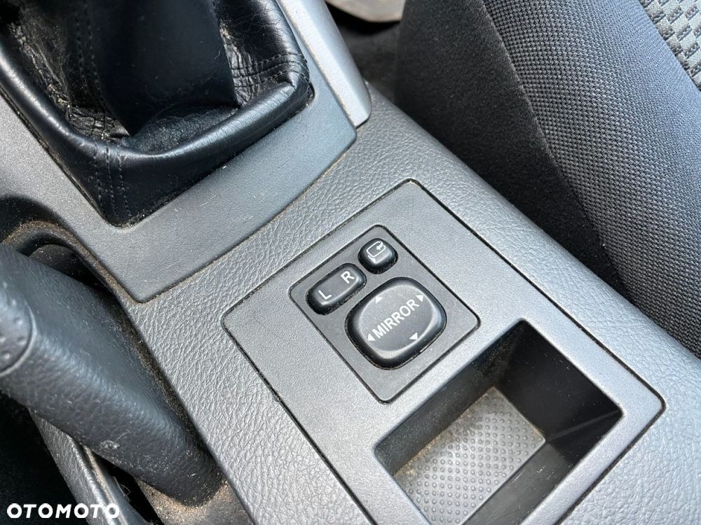Toyota RAV4 2.2 D-4D Luna - 13