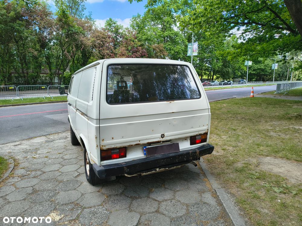 Volkswagen Transporter - 5