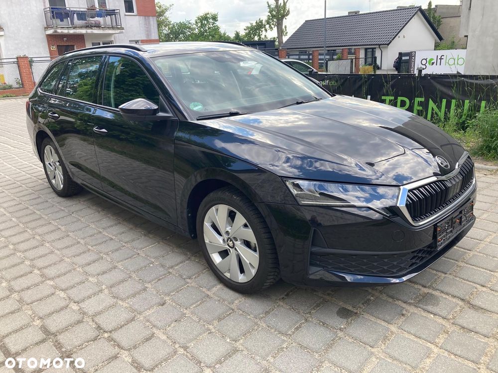 Skoda Octavia 1.5 TSI Selection - 2