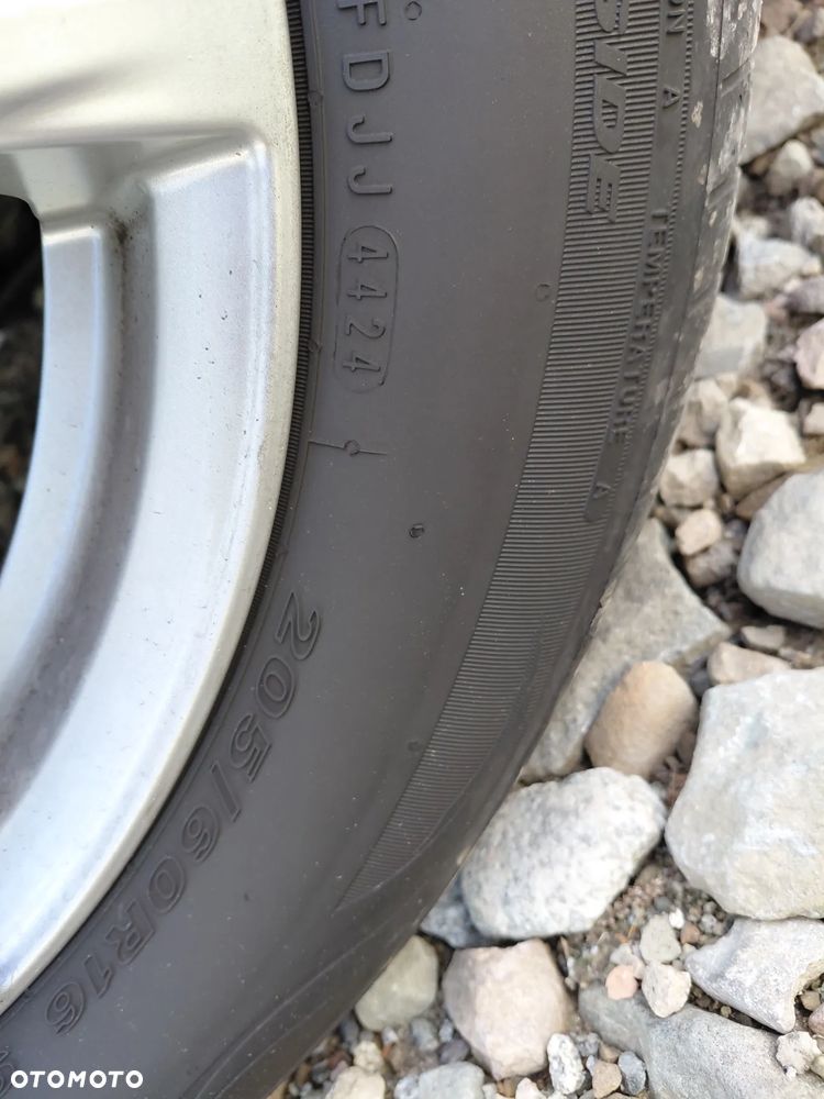 Volkswagen Sharan 2.0 TDI BMT Comfortline DSG - 9