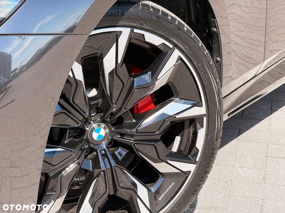 BMW Seria 5 520i mHEV - 8