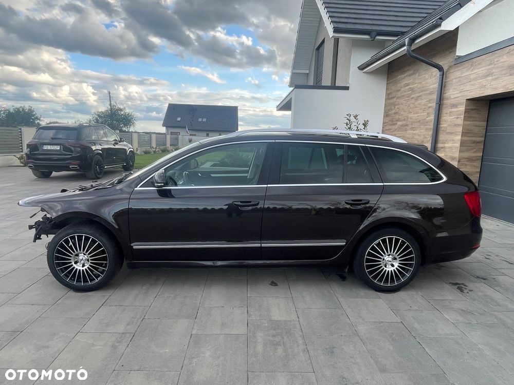 Skoda Superb 2.0 TDI Elegance - 1