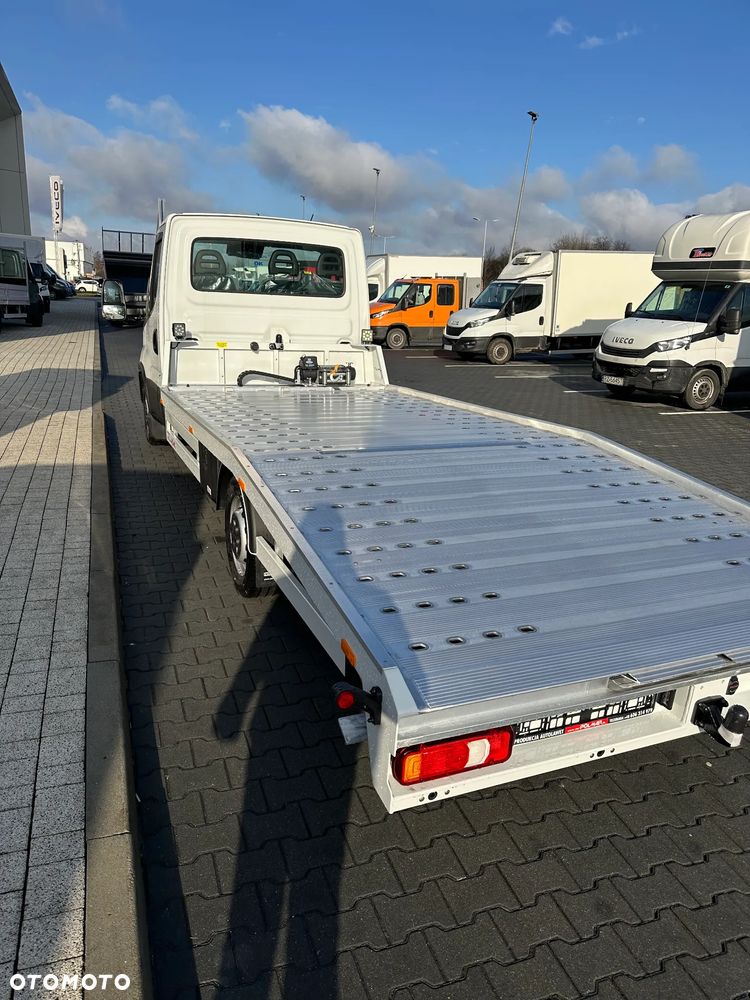 Iveco 35S18 LAWETA - 4