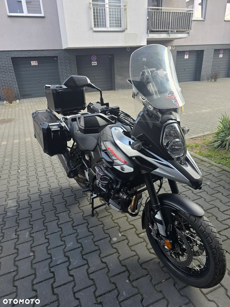 Suzuki V-STROM - 5