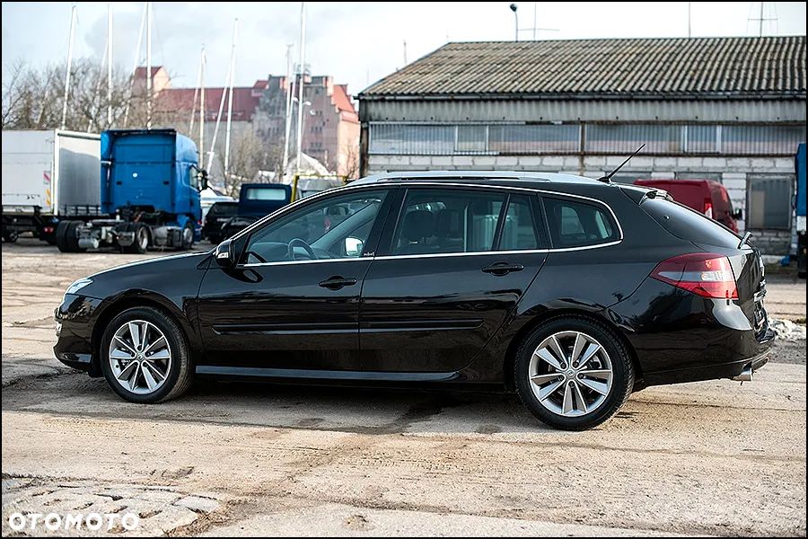 Renault Laguna dCi 175 FAP Initiale - 6