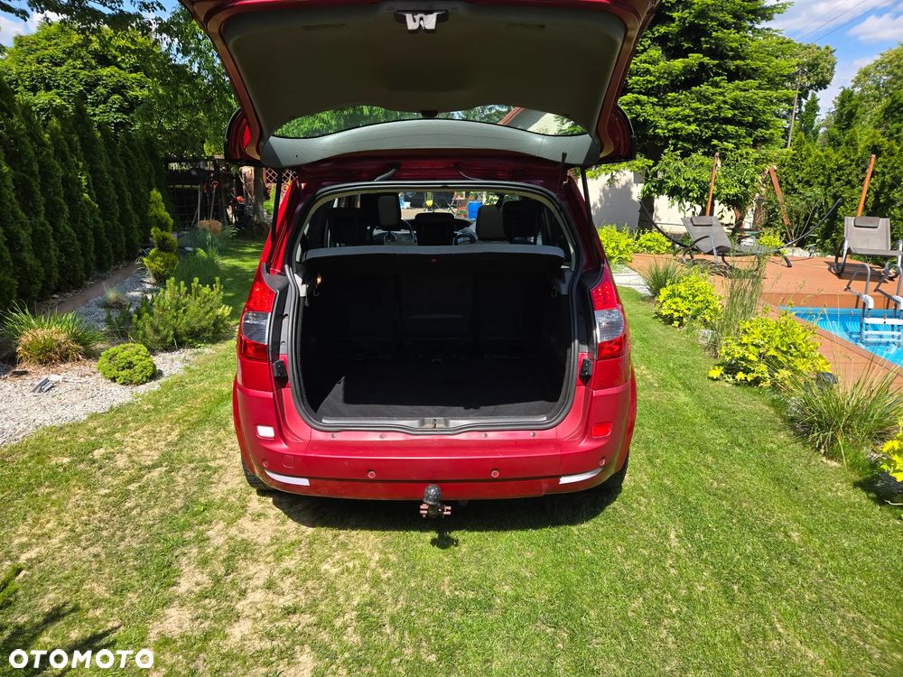 Renault Scenic 2.0 16V Dynamique - 6