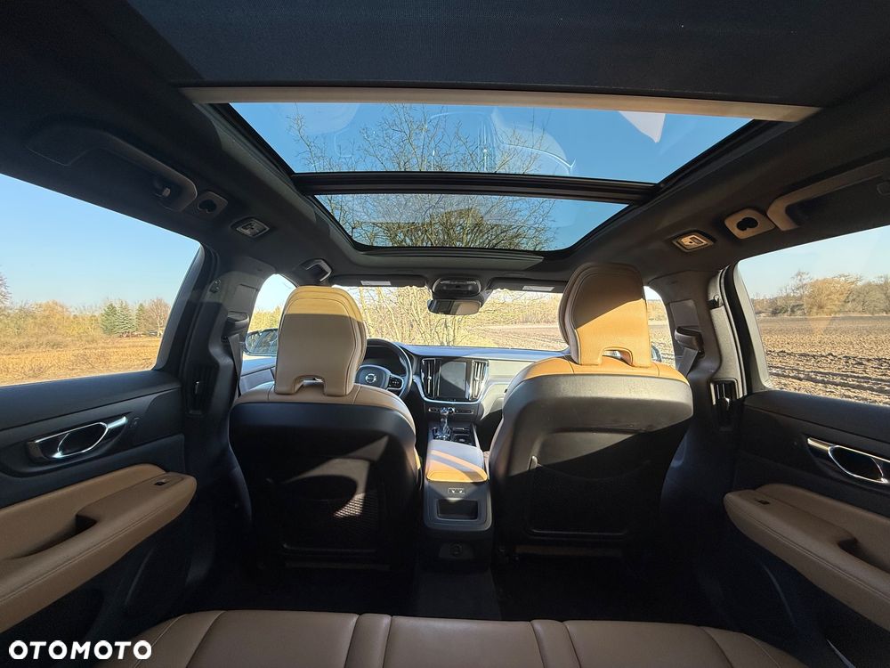 Volvo V60 Cross Country Pro T5 AWD - 5