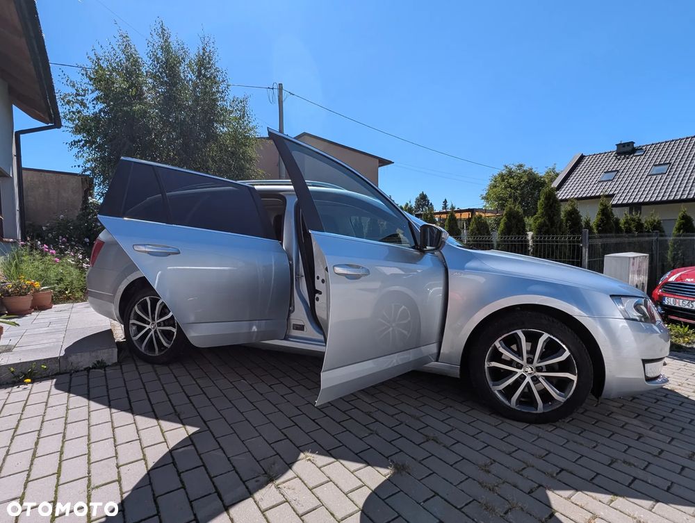 Skoda Octavia 2.0 TDI Edition - 7