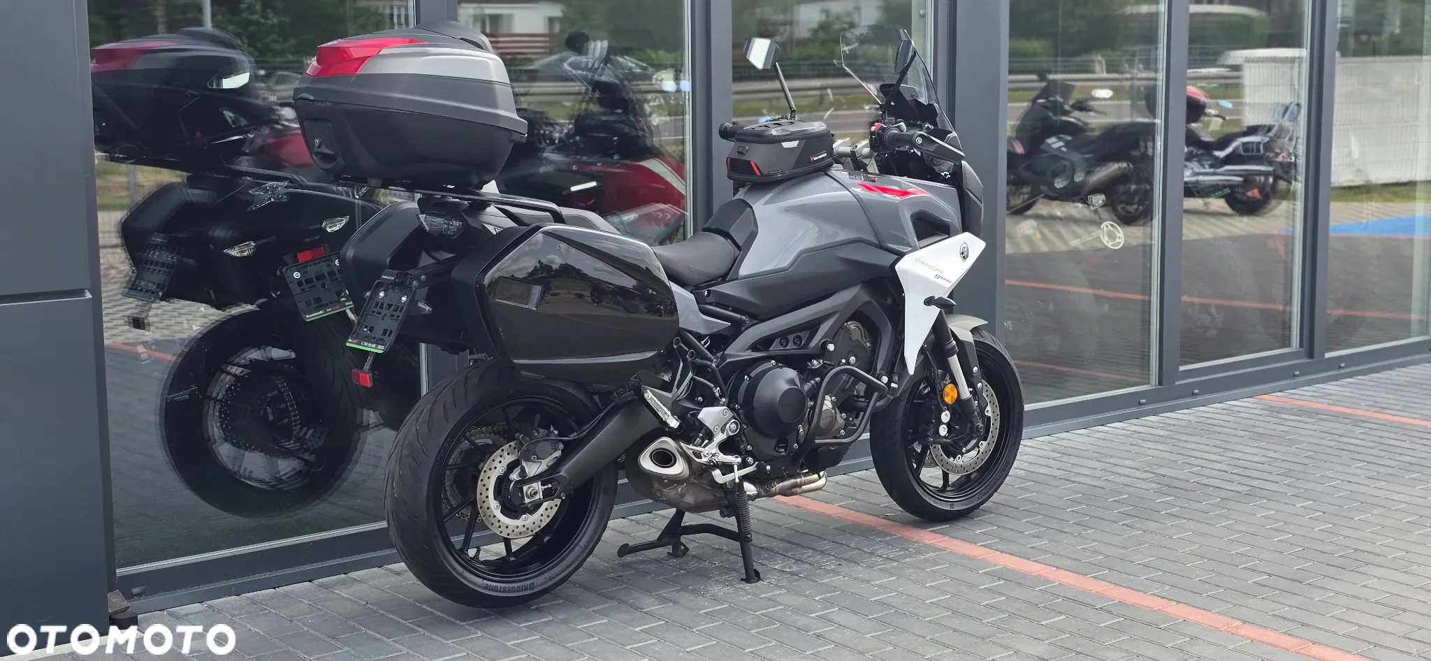 Yamaha MT - 6