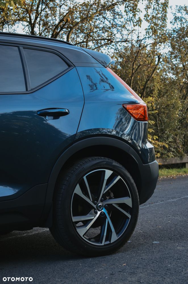 Volvo Xc40 2022 photo 2