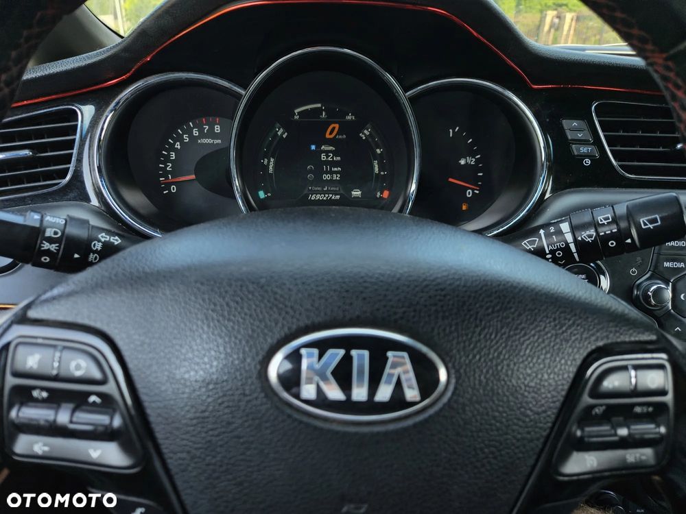 Kia Ceed 1.6 T-GDI GT-Track - 6