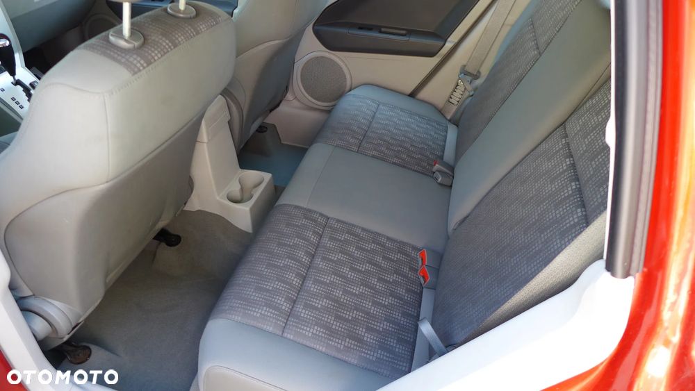 Dodge Caliber 2.0 CVT SE - 10