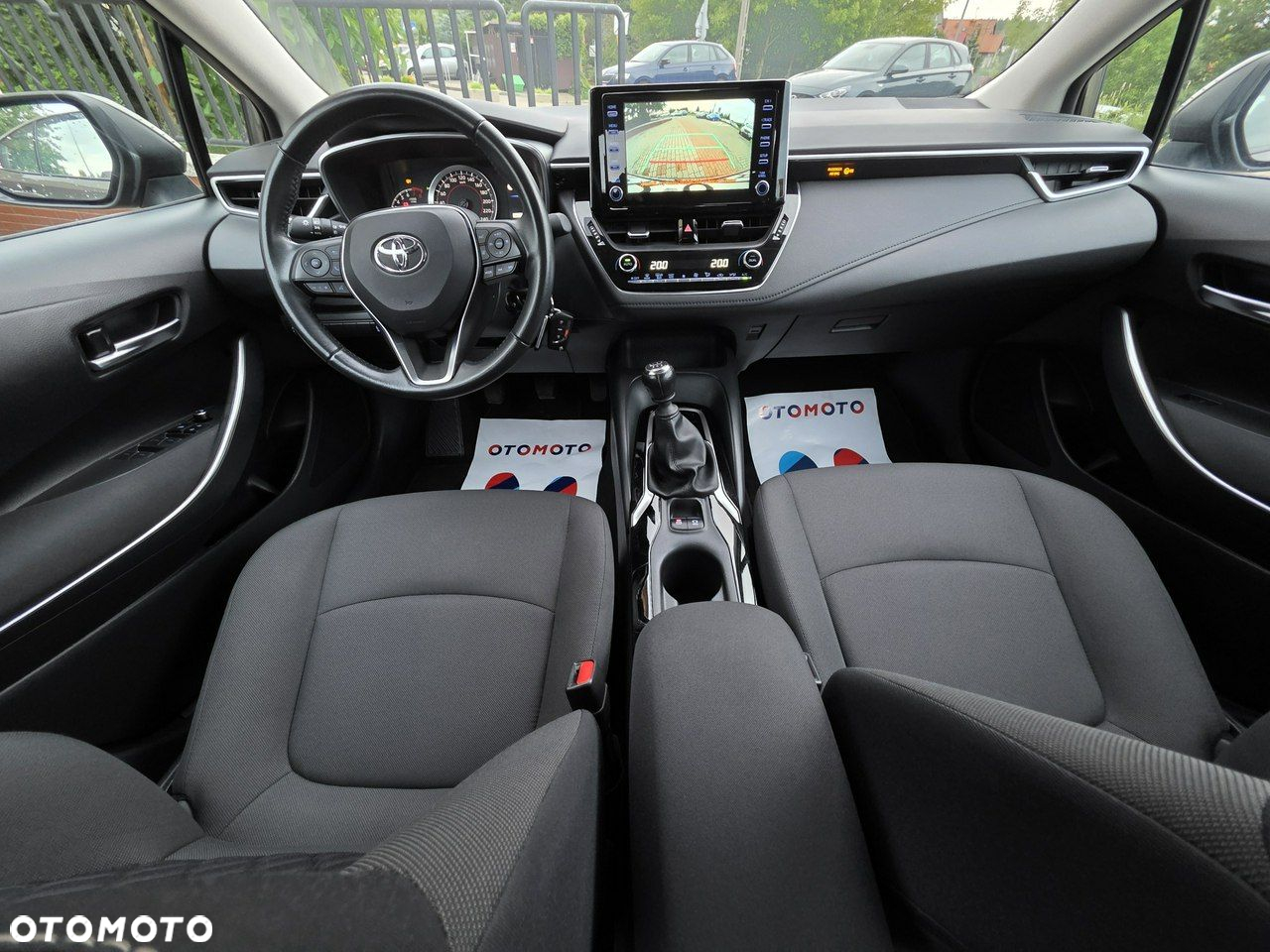 Toyota Corolla - 8