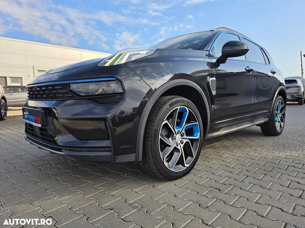 Lynk & Co 01