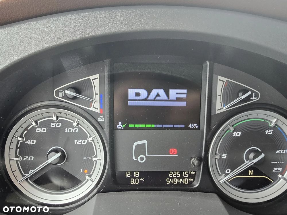 DAF XF480 Space Cab - 17