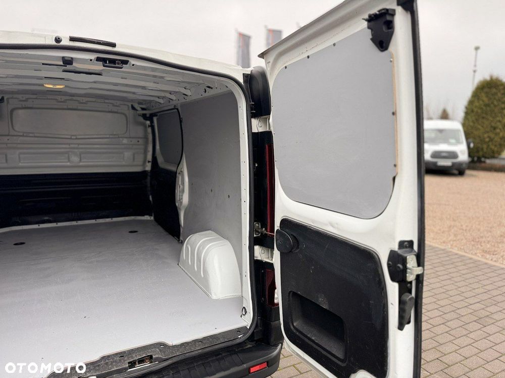 Renault Trafic - 10