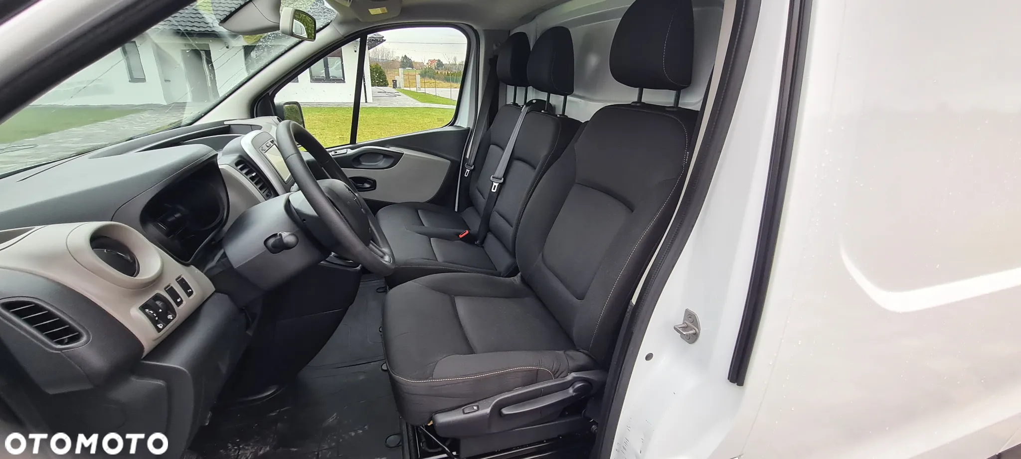 Renault Trafic - 9