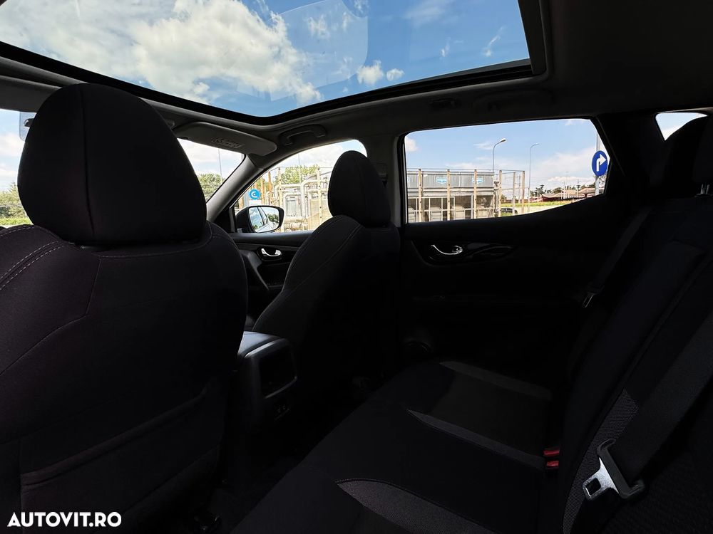 Nissan Qashqai 1.5 DCI DCT N-CONNECTA - 11