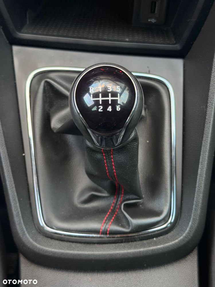 Seat Leon 2.0 TDI DPF Start&Stop FR - 9