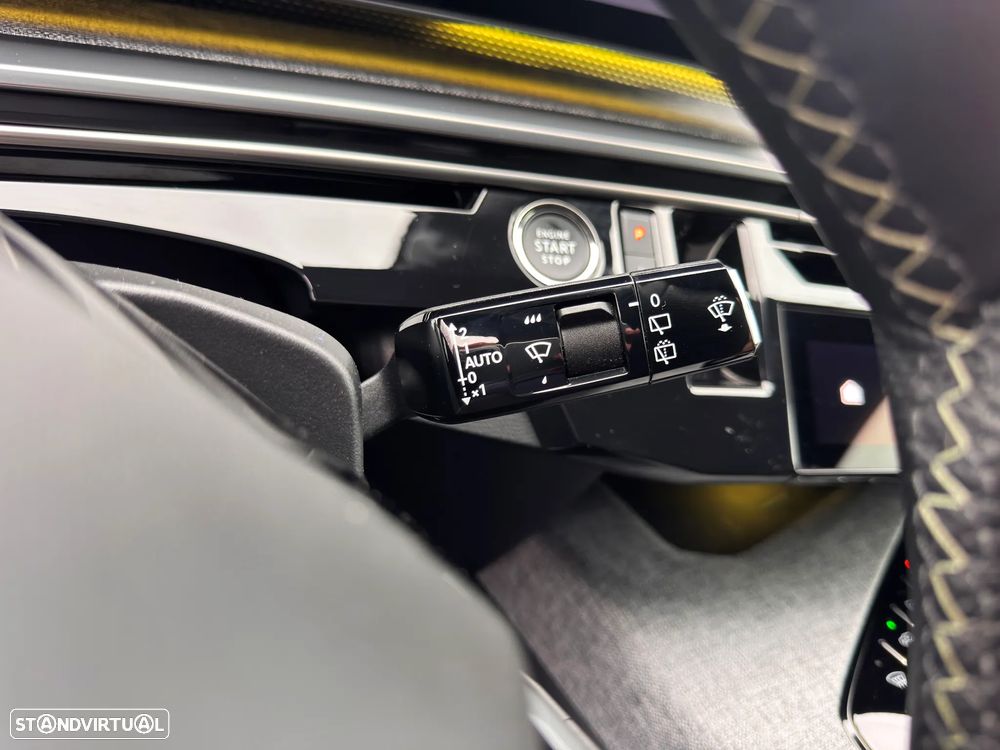 Peugeot E-5008 GT - 24