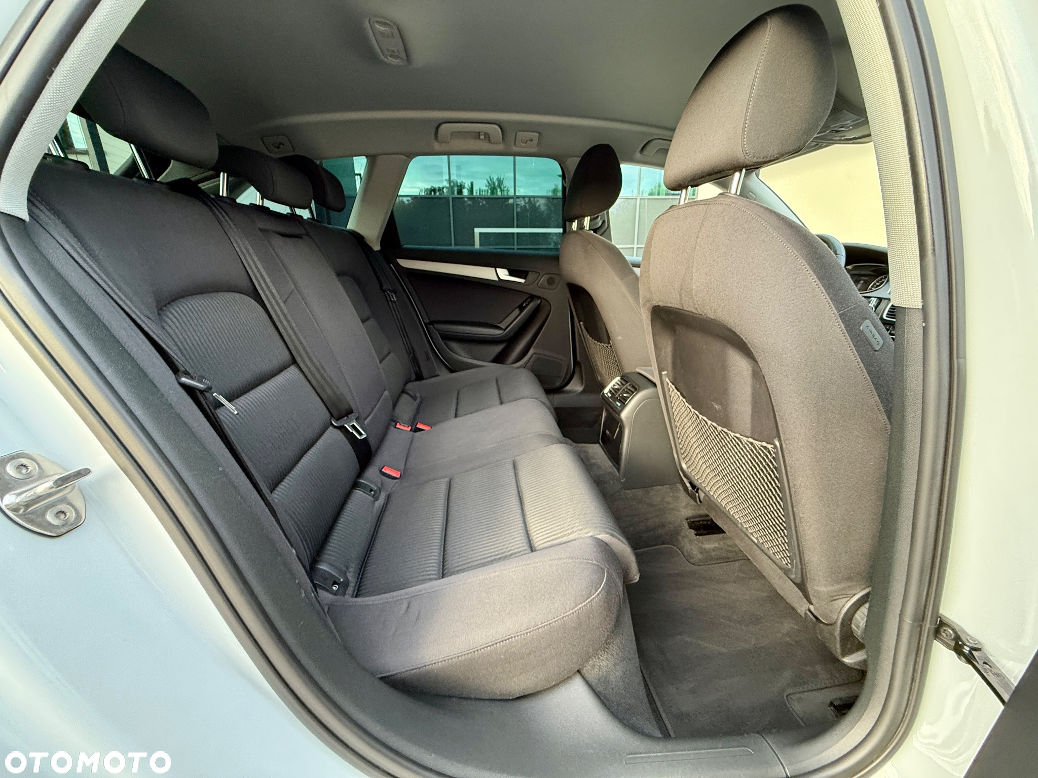 Audi A4 Avant 2.0 TDI - 28