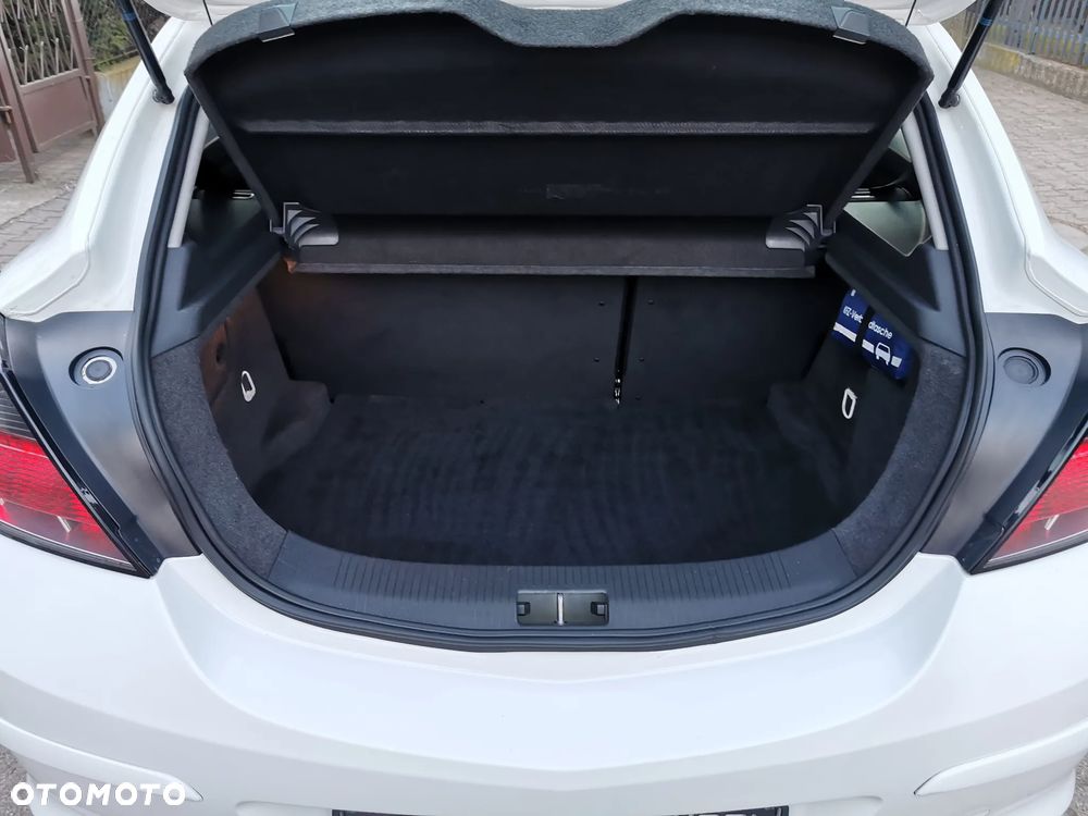 Opel Astra 1.6 Innovation - 25