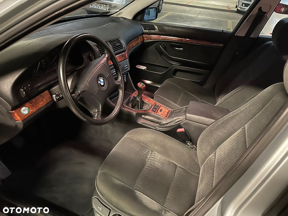 BMW Seria 5 - 9