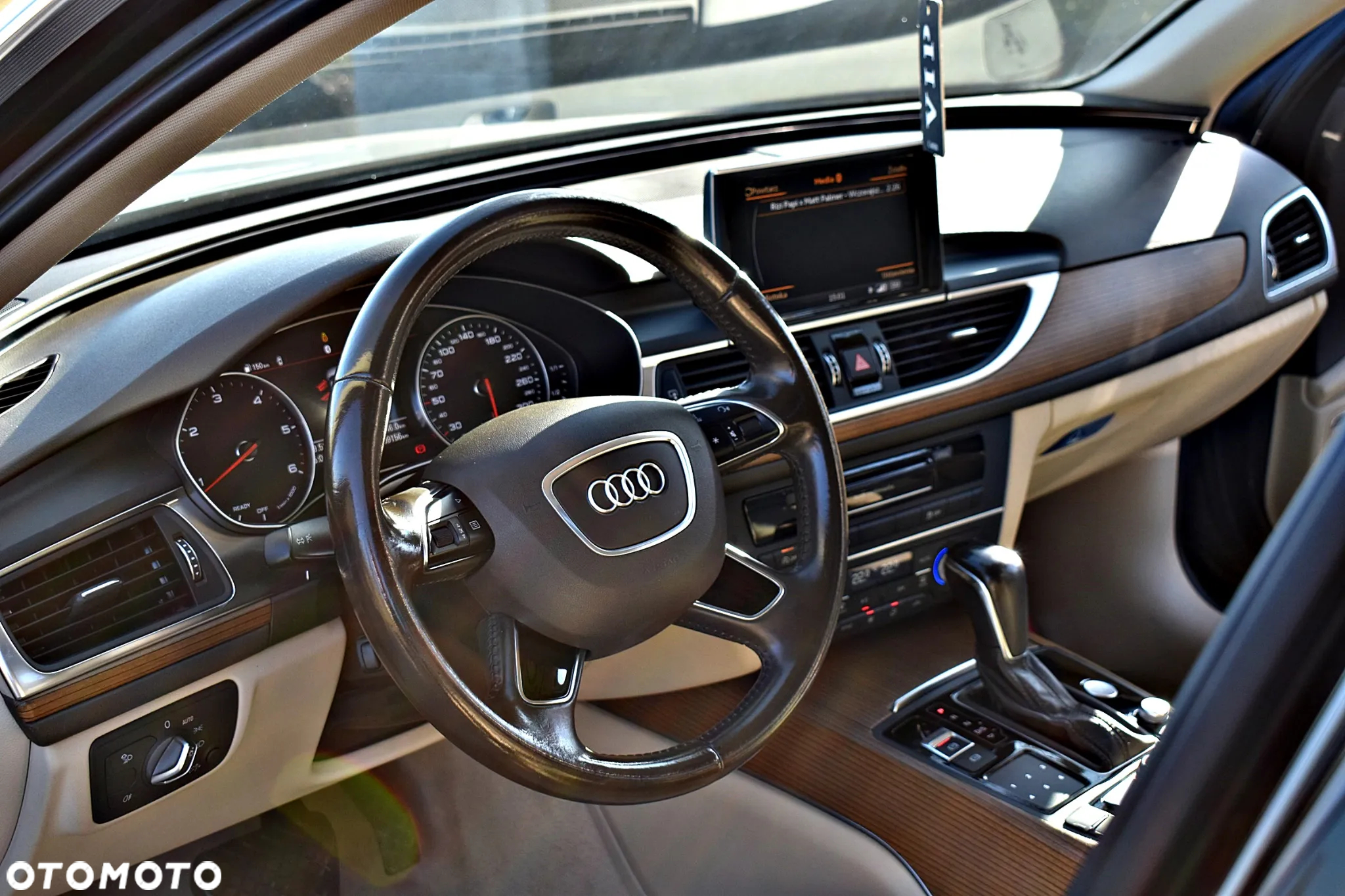 Audi A6 - 24