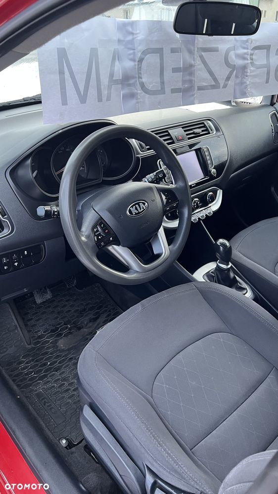 Kia Rio 1.4 Business Line - 10