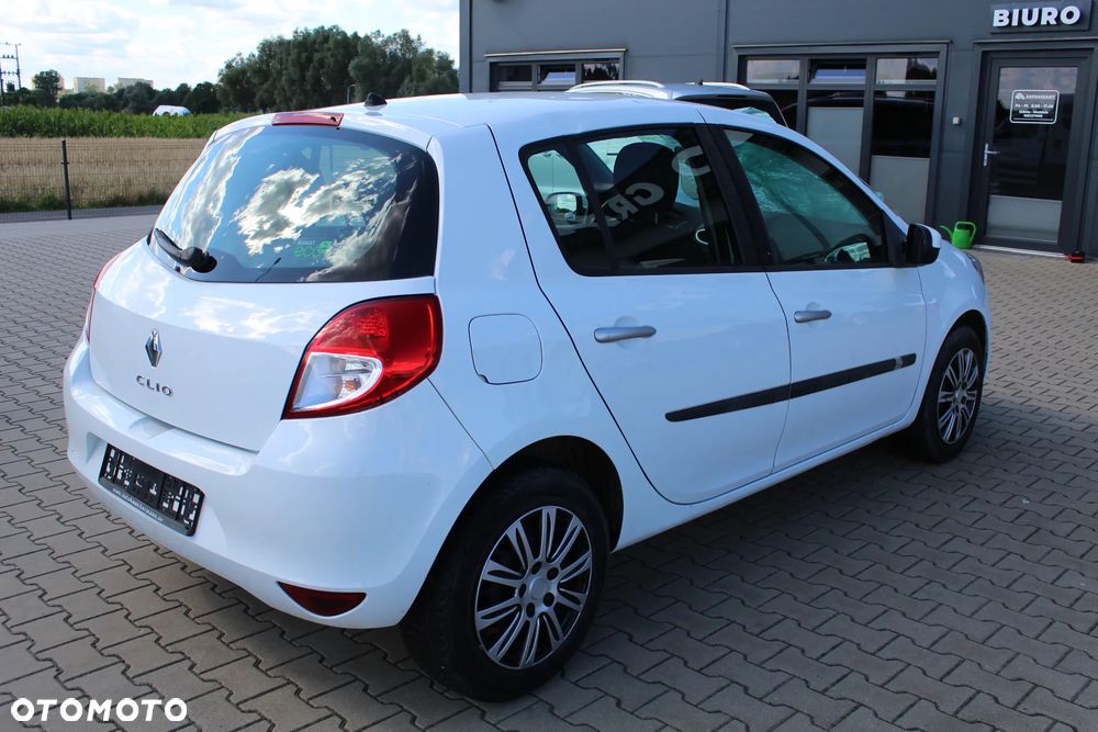 Renault Clio - 4