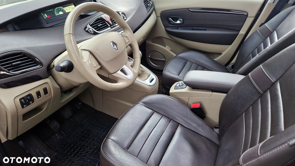 Renault Scenic 1.4 16V TCE Bose Edition - 7