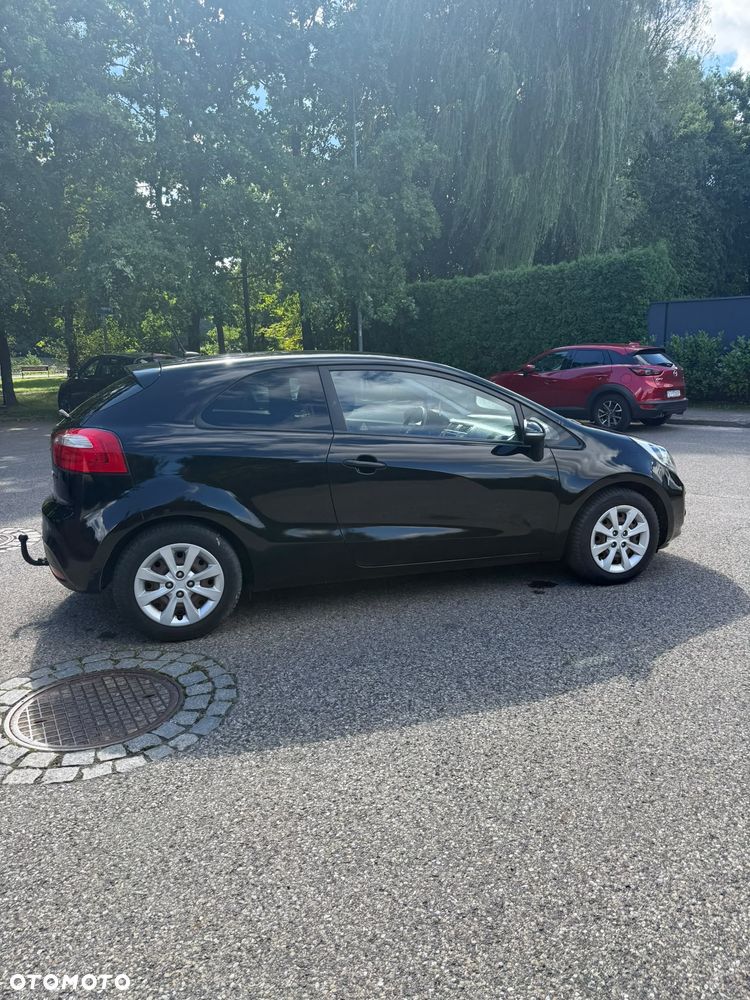 Kia Rio 1.2 M (klm) - 3